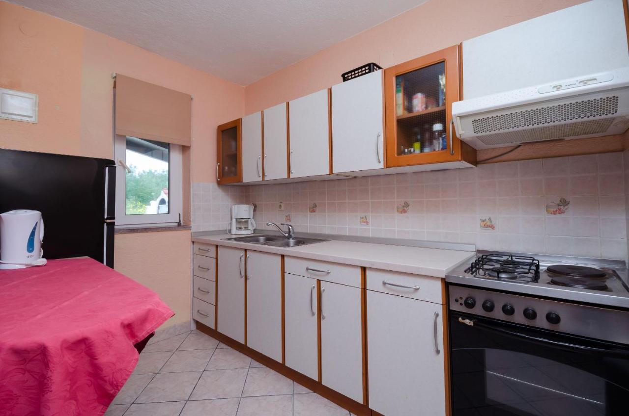 Apartments Helena Lopar Εξωτερικό φωτογραφία