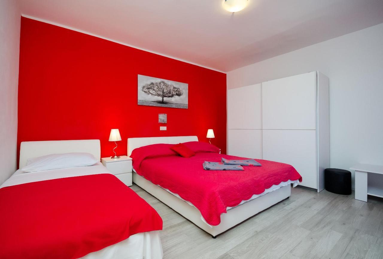 Apartments Helena Lopar Εξωτερικό φωτογραφία